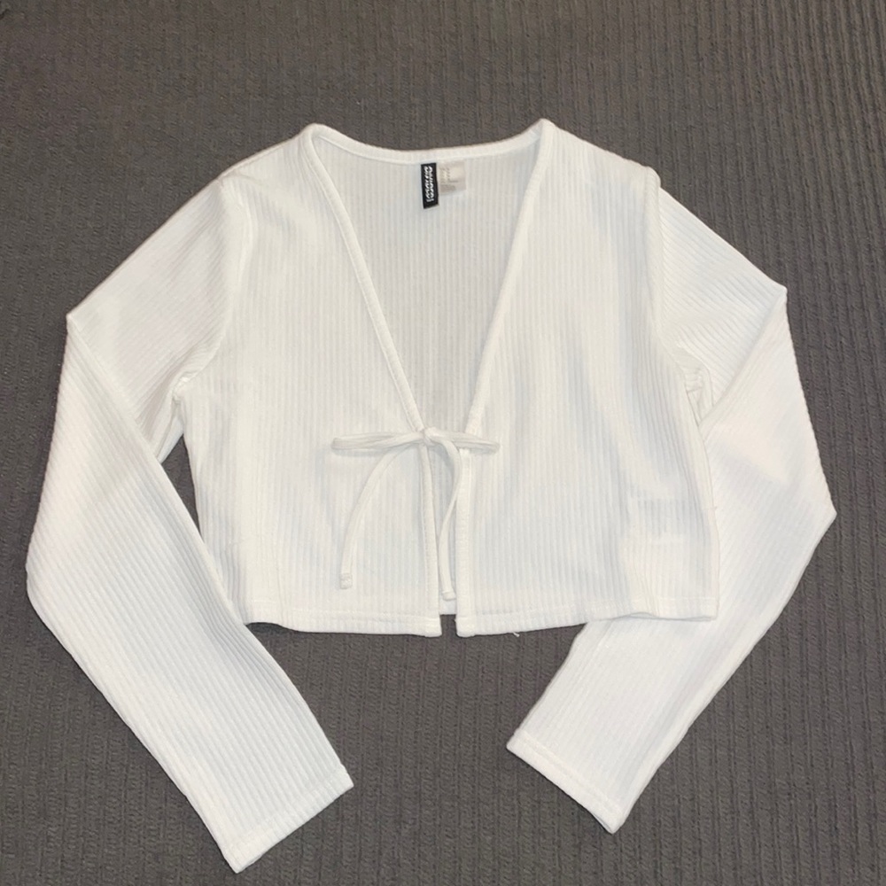 Long sleeve tie front cropped shirt